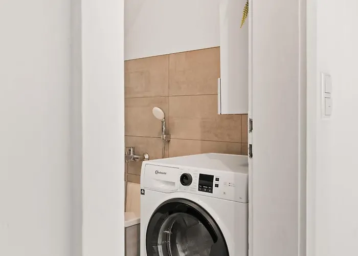 Bravura - Modern - Bis Zu 6 - Naehe Hambacher Schloss Appartamento